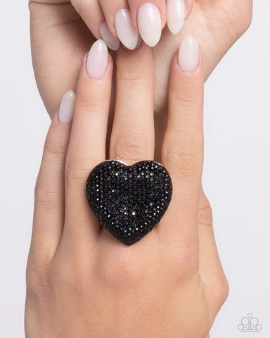 Paparazzi Accessories Hypnotizing Heart - Black