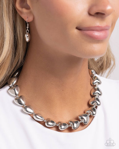 Paparazzi Accessories Hello Heartstrings - Silver