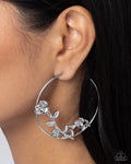 Paparazzi AccessoriesBlooming Benefit - Silver