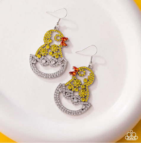 Paparazzi Accessories  Chick Couture Yellow