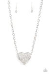 Paparazzi Accessories Heartbreakingly Blingy - Whiten