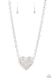 Paparazzi Accessories Heartbreakingly Blingy - Whiten