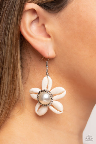 Paparazzi Accessories Say SEAS - White